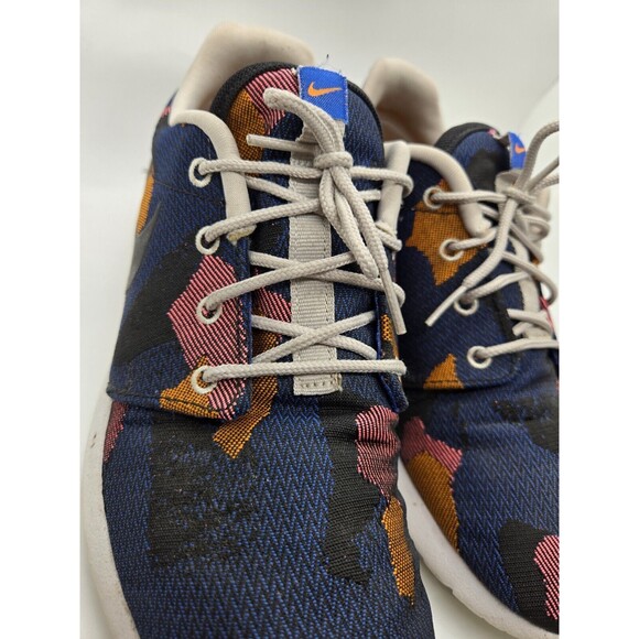 Nike Women's Roshe One Running Sneakers‎ JCRD Print In Multicolor Size 9.5 - Picture 3 of 8